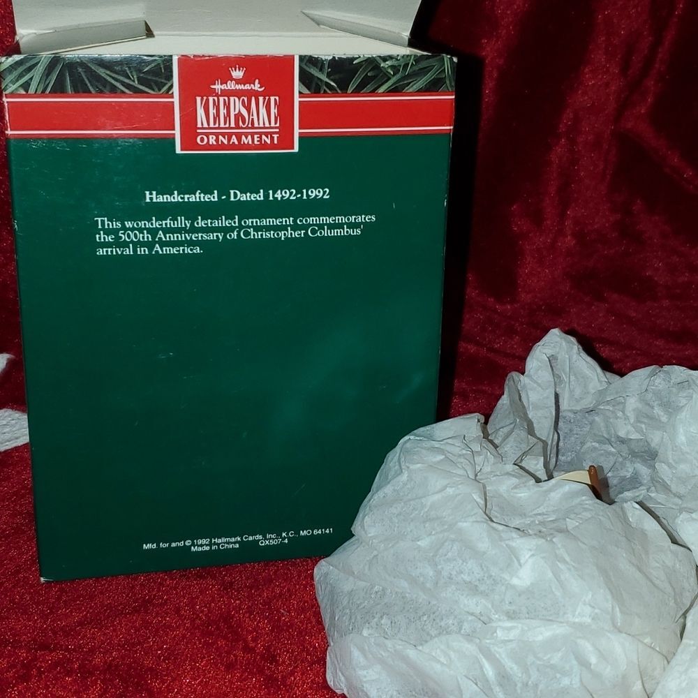 Vintage 1992 Hallmark Keepsake Ornament Santa Maria American Commemorative Boxed - Picture 2 of 10